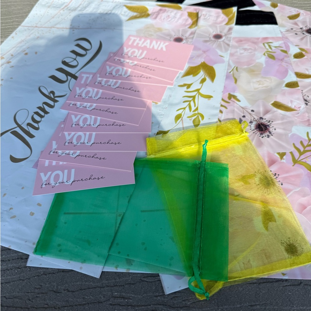 NEW Thank You Card Packs bundle - Assorted Floral & Patterned Designs - Picture 3 of 6